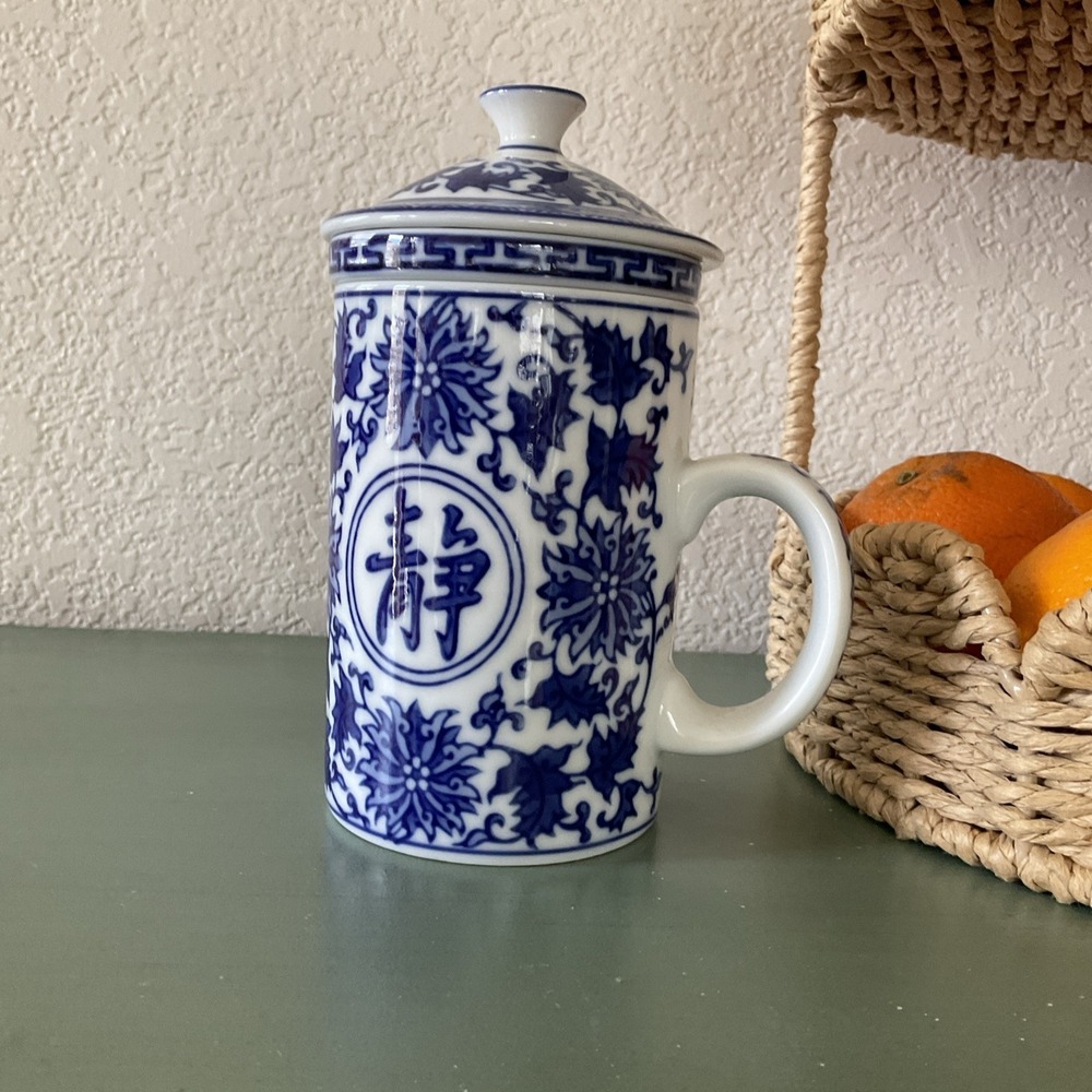 Pier 1 Chinoiserie Infuser Lid Blue White Hand Painted Porcelain Cup Mug - Picture 3 of 7
